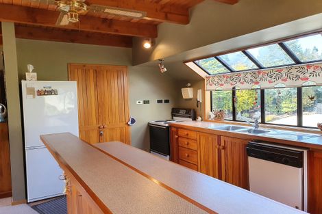 Photo of property in 5 Burnett Place, Lake Tekapo, 7999