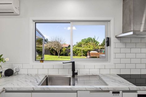 Photo of property in 145 Kerikeri Road, Kerikeri, 0230