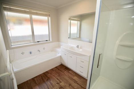 Photo of property in 21 Parkside Drive, Huntington, Hamilton, 3210