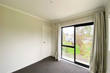 Photo of property in 27 Olive Crescent, Papatoetoe, Auckland, 2025