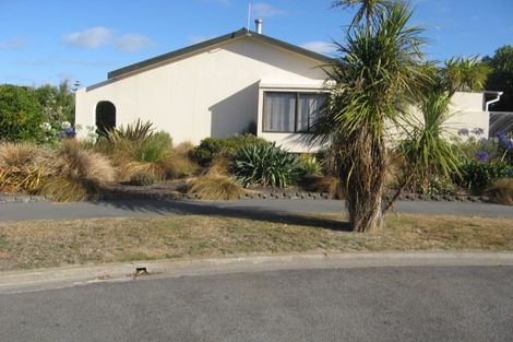 Photo of property in 8 Mermaid Place, Southshore, Christchurch, 8062