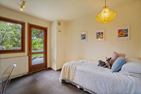 Photo of property in 9 Cypress Court, Kelvin Heights, Queenstown, 9300