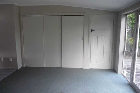 Photo of property in 88 Tukapa Street, Westown, New Plymouth, 4310