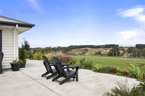 Photo of property in 29 Fry Road, Halcombe, Feilding, 4777