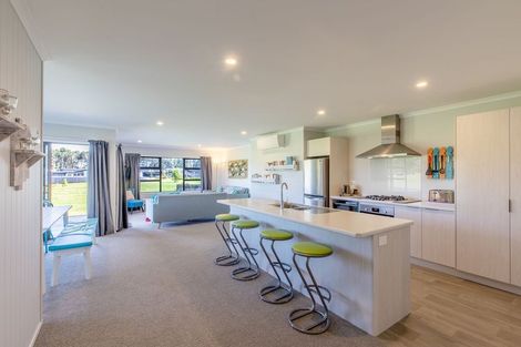 Photo of property in 112 Parekaawa Drive, Motuoapa, 3382
