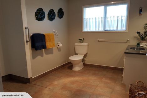 Photo of property in 83/4 Admiral Crescent, Flagstaff, Hamilton, 3210