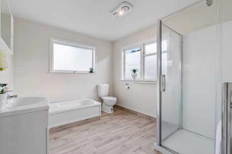 Photo of property in 73 Marne Road, Papakura, 2110