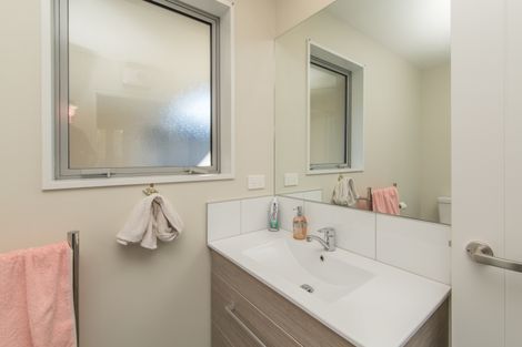 Photo of property in 13 Cross Street, Phillipstown, Christchurch, 8011