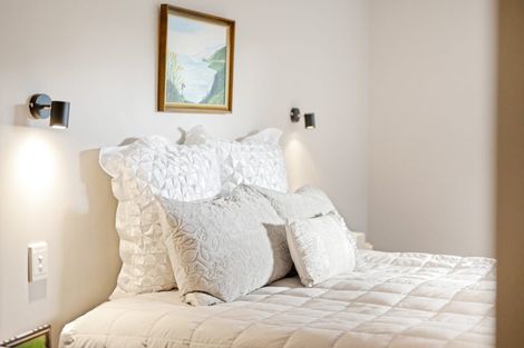 Photo of property in 25 Dallinger Street, St Andrews, Hamilton, 3200