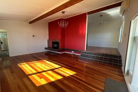 Photo of property in 54 Aorangi Road, Paraparaumu, 5032