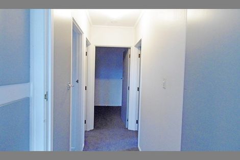 Photo of property in 5/9 South Street, Papakura, 2110