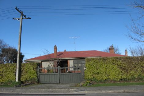 Photo of property in 1 Home Street, Winton, 9720
