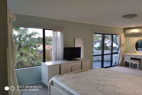 Photo of property in 55 Penguin Drive, Murrays Bay, Auckland, 0630