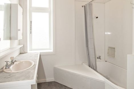 Photo of property in 28a-b Beatrice Street, Avenal, Invercargill, 9810