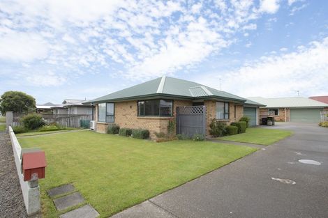 Photo of property in 17 Bainfield Road, Waikiwi, Invercargill, 9810