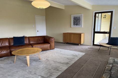 Photo of property in 261 Beacon Point Road, Wanaka, 9305