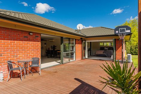 Photo of property in 17 William Donald Drive, Solway, Masterton, 5810