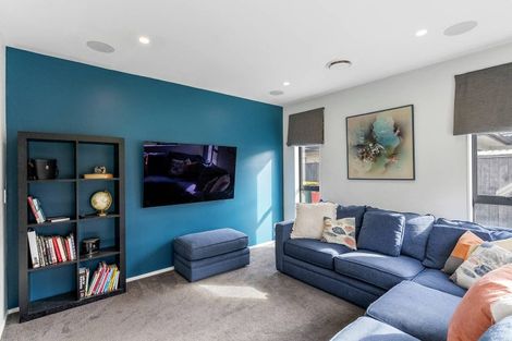 Photo of property in 19 Kahika Grove, Huapai, Kumeu, 0810