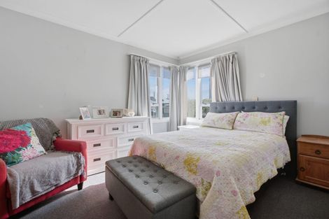 Photo of property in 1/5 Rainsford Street, Moturoa, New Plymouth, 4310
