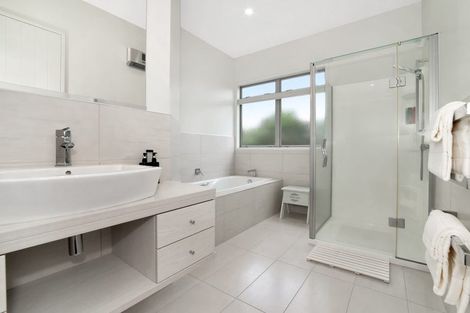 Photo of property in 24 Riddington Rise, Ohauiti, Tauranga, 3112