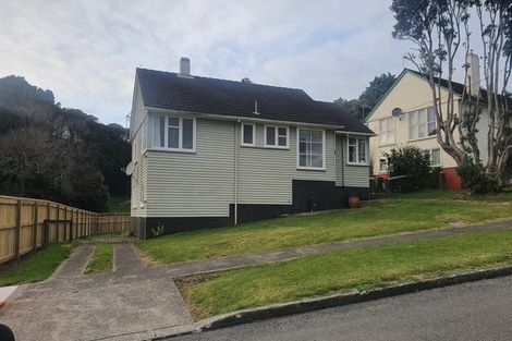 Photo of property in 98 Cook Street, Marfell, New Plymouth, 4310