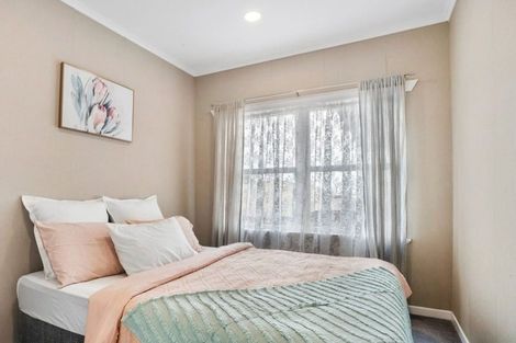 Photo of property in 16 Red Hill Road, Red Hill, Papakura, 2110