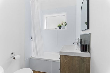 Photo of property in 44 Mill Road, Lower Vogeltown, New Plymouth, 4310