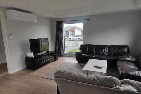 Photo of property in 12 Navarra Road, Halswell, Christchurch, 8025