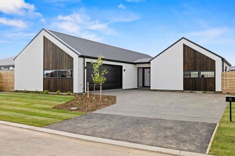 Photo of property in 12 Alex Place, Rolleston, 7614