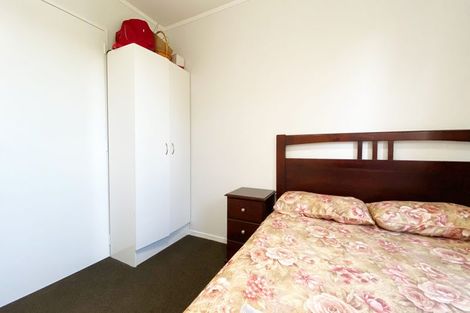 Photo of property in 60 De Quincey Terrace, Highland Park, Auckland, 2010