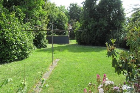 Photo of property in 28 Leonard Street, Waimate, 7924