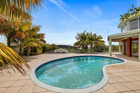 Photo of property in 19 Puriri Place, Sandspit, Warkworth, 0982