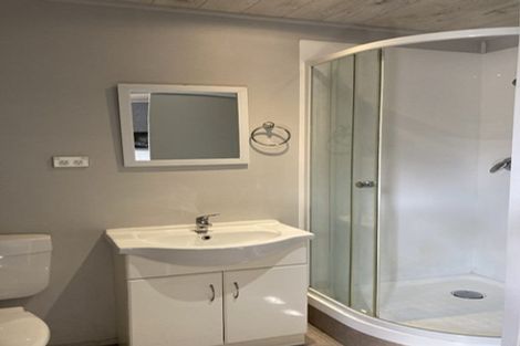 Photo of property in 1/48 Strid Road, Te Atatu South, Auckland, 0610