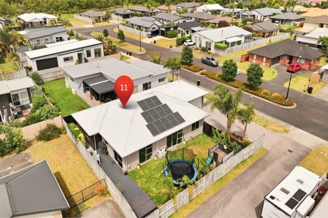 Photo of property in 11 Coutts Street, Papamoa Beach, Papamoa, 3118
