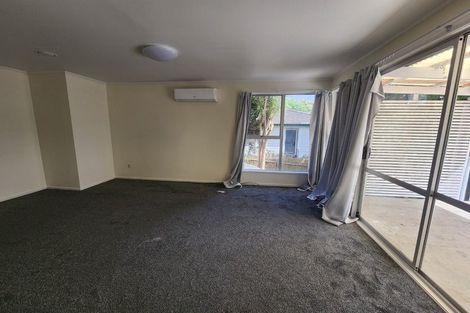 Photo of property in 22 Parrs Cross Road, Henderson, Auckland, 0612