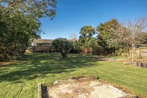 Photo of property in 19 Russell Street, Westport, 7825