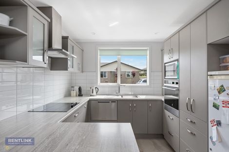 Photo of property in Waterview Estate, 86/4 Greystone Place, Omokoroa, 3114