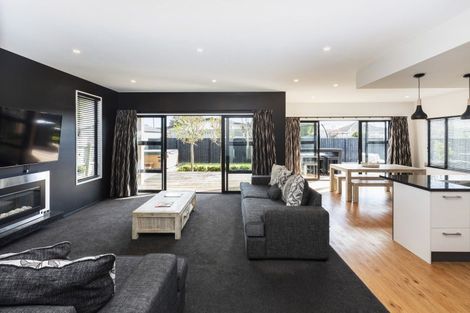 Photo of property in 131a Bower Avenue, New Brighton, Christchurch, 8083