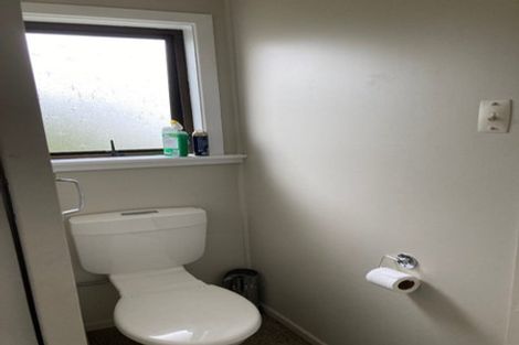 Photo of property in 4 Margaret Place, Merrilands, New Plymouth, 4312