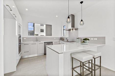 Photo of property in 9 Peihana Road, Hobsonville, Auckland, 0616