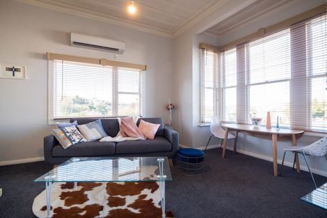 Photo of property in 142 South Road, Caversham, Dunedin, 9012