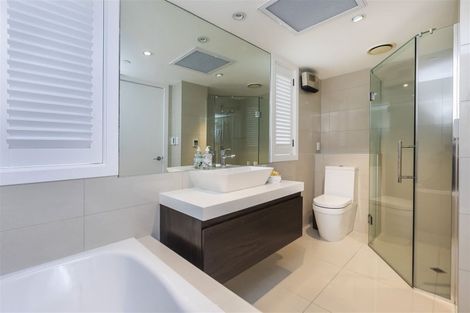 Photo of property in 50i Carlton Mill Road, Merivale, Christchurch, 8014