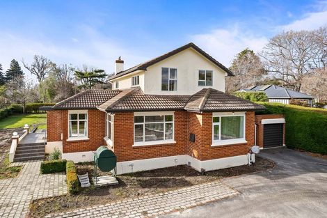 Photo of property in 9 Riccarton Road East, East Taieri, Mosgiel, 9024