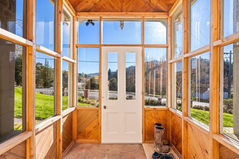 Photo of property in 12a Colonsay Street, Lawrence, 9532