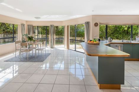 Photo of property in 7 Gresford Place, Churton Park, Wellington, 6037