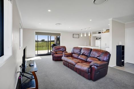 Photo of property in 24 Bianca Crescent, Stratford, 4332