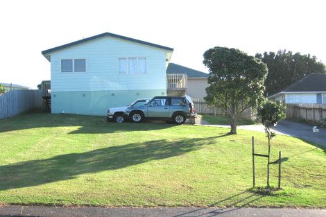 Photo of property in 45a Sunnyside Road, Sunnyvale, Auckland, 0612