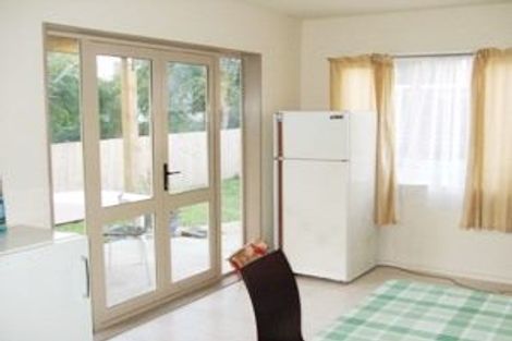 Photo of property in 27a Captain Scott Road, Glen Eden, Auckland, 0602