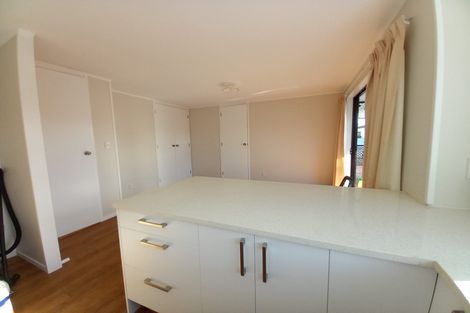 Photo of property in 2/15 Scott Road, Papakura, 2110