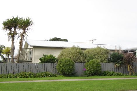 Photo of property in 126 Centennial Avenue, Waitara, 4320